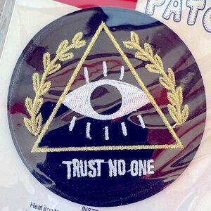 Easy Livin' Iron-On Patch with Eye Design